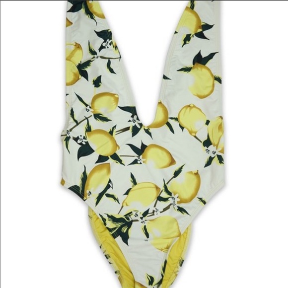 🍋LAST ONE!! One Piece Lemon Swimwear - Picture 3 of 4